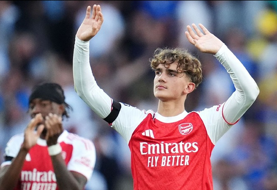 Max Dowman thắp hy vọng mới cho Arsenal trong cuộc đua Premier League